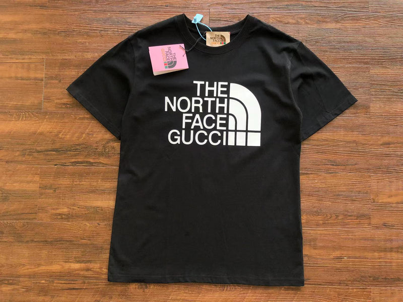 Camiseta The north face X Gucci preta