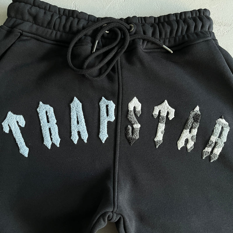 Conjunto TrapStar Irongate chenille tracksuit preto