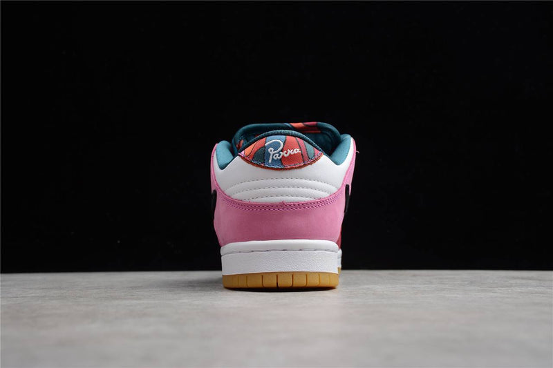 Nike Dunk Low Parra