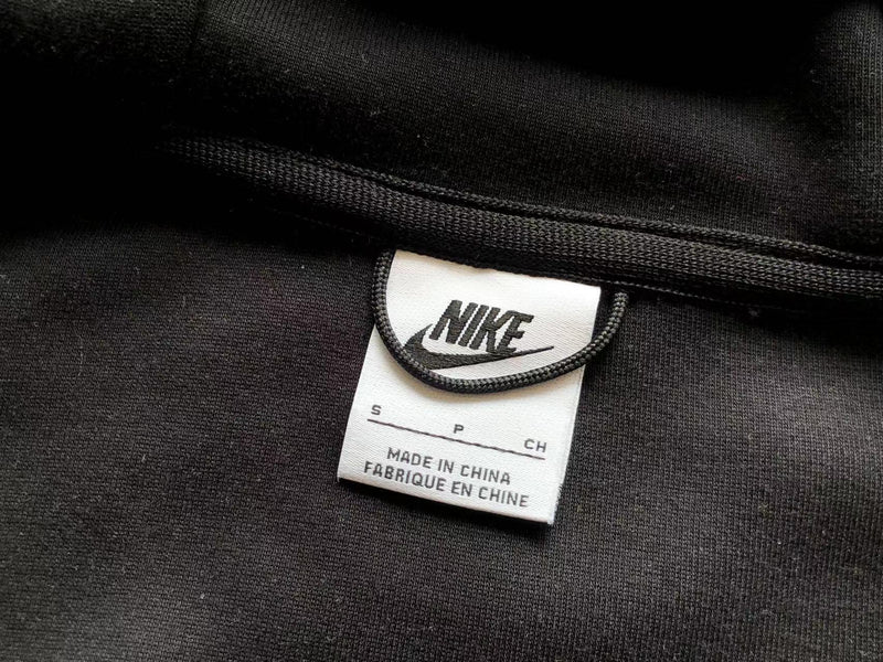 Nike Tech Fleece Preta e Cinza