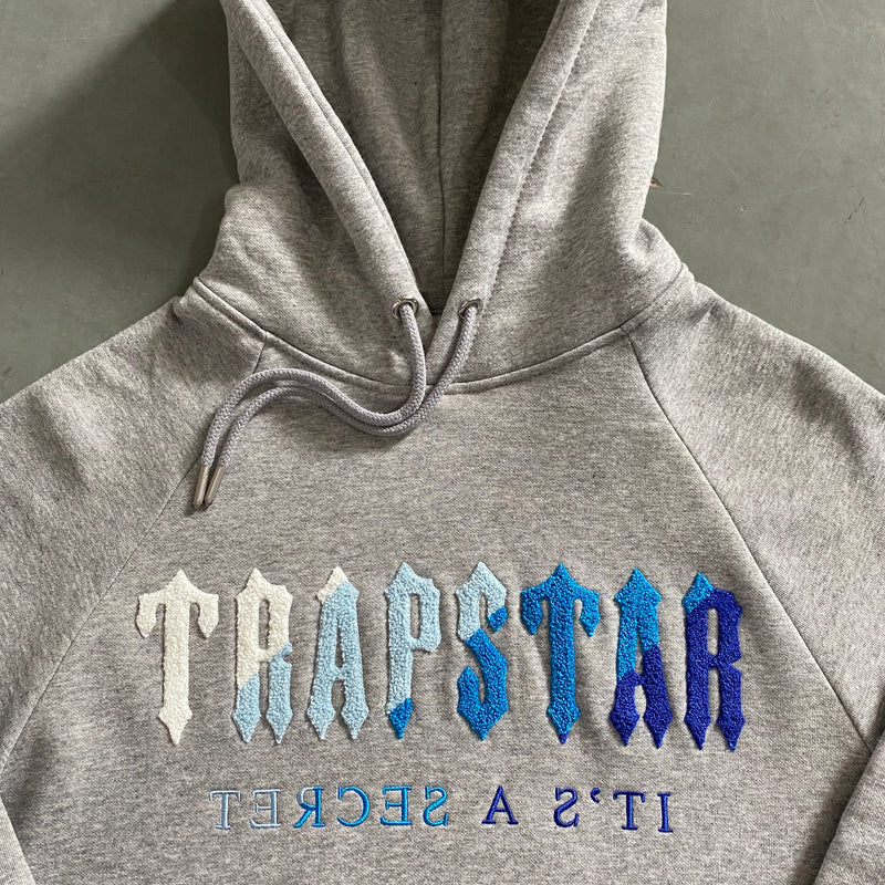 Conjunto TrapStar chenille cinza